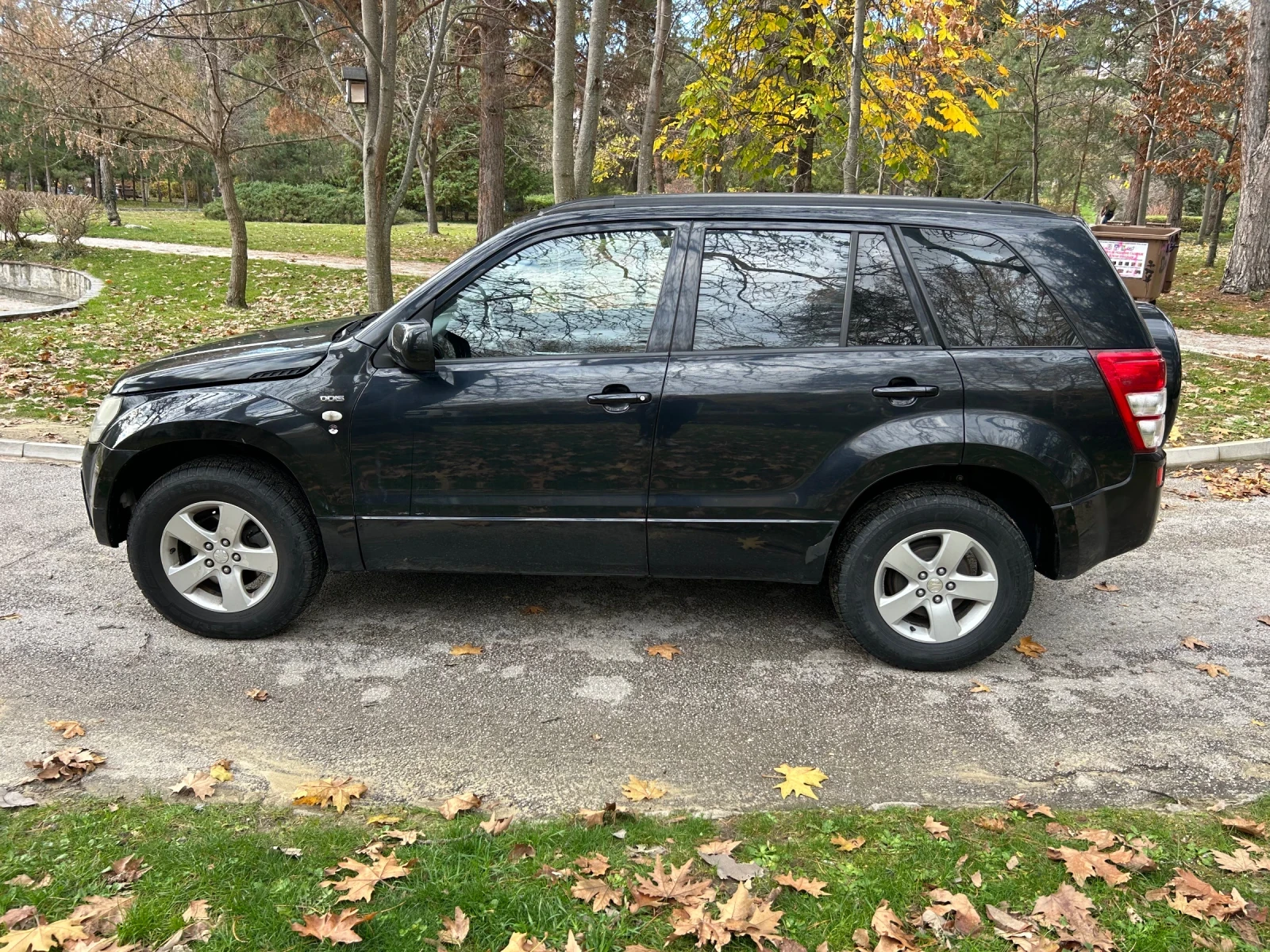 Suzuki Grand vitara 1.9 DIZEL 4x4 НОВИ ГУМИ - изображение 4