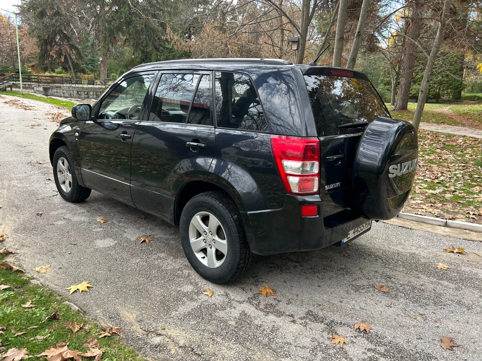 Suzuki Grand vitara 1.9 DIZEL 4x4 НОВИ ГУМИ - изображение 5