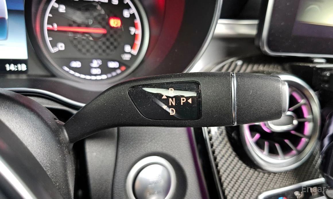 Mercedes-Benz GLC 43 AMG  - изображение 9