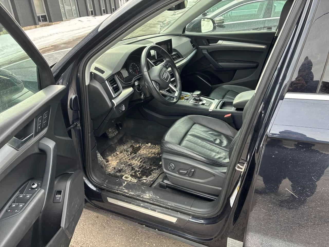 Audi Q5 * Progressiv * CARFAX * ЦЕНА ДО БГ, снимка 7 - Автомобили и джипове - 53749002