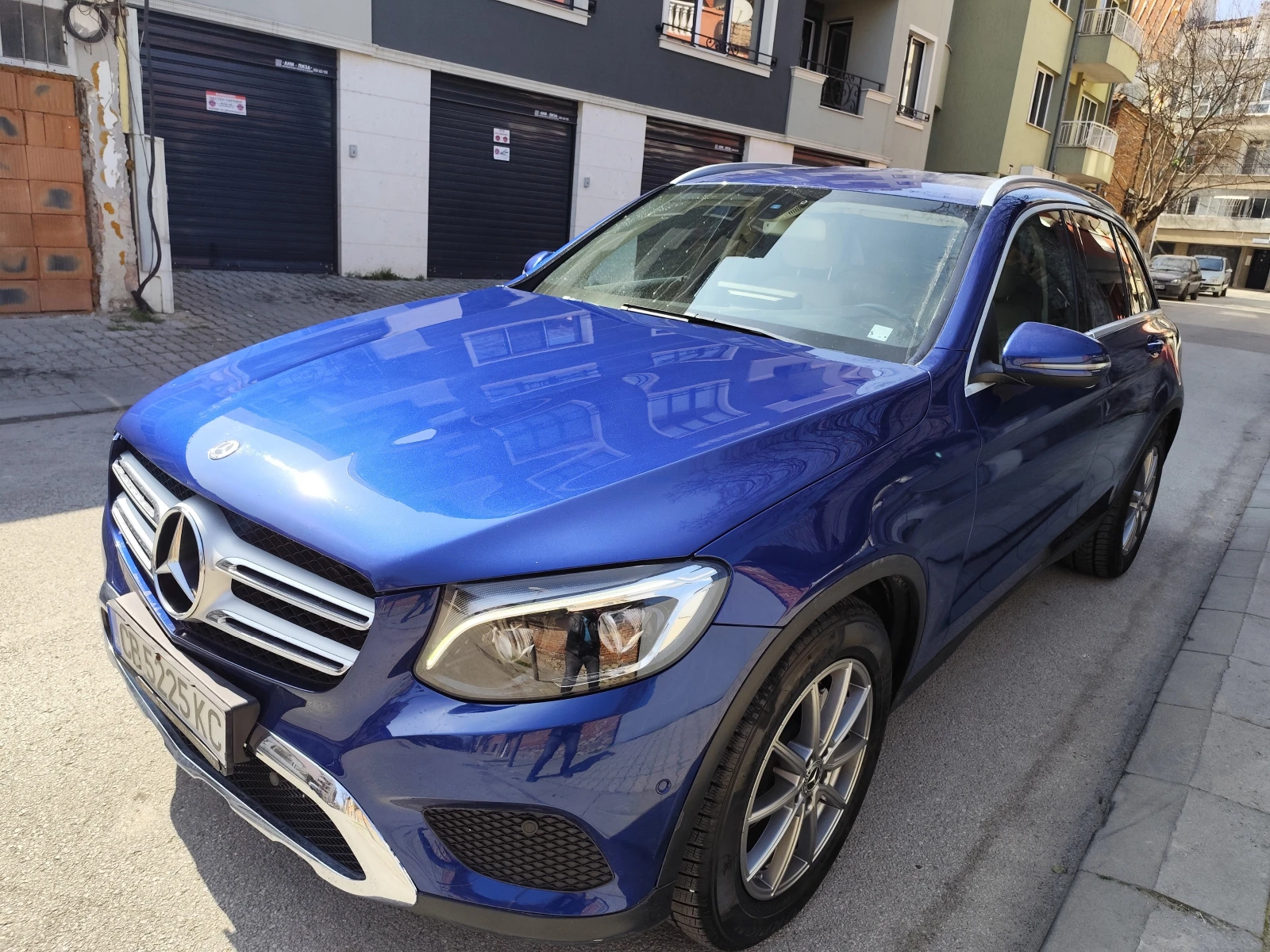 Mercedes-Benz GLC 350 V6| AIRMATIC| 147к KM| Silver Star| Android Auto, снимка 2 - Автомобили и джипове - 54015665