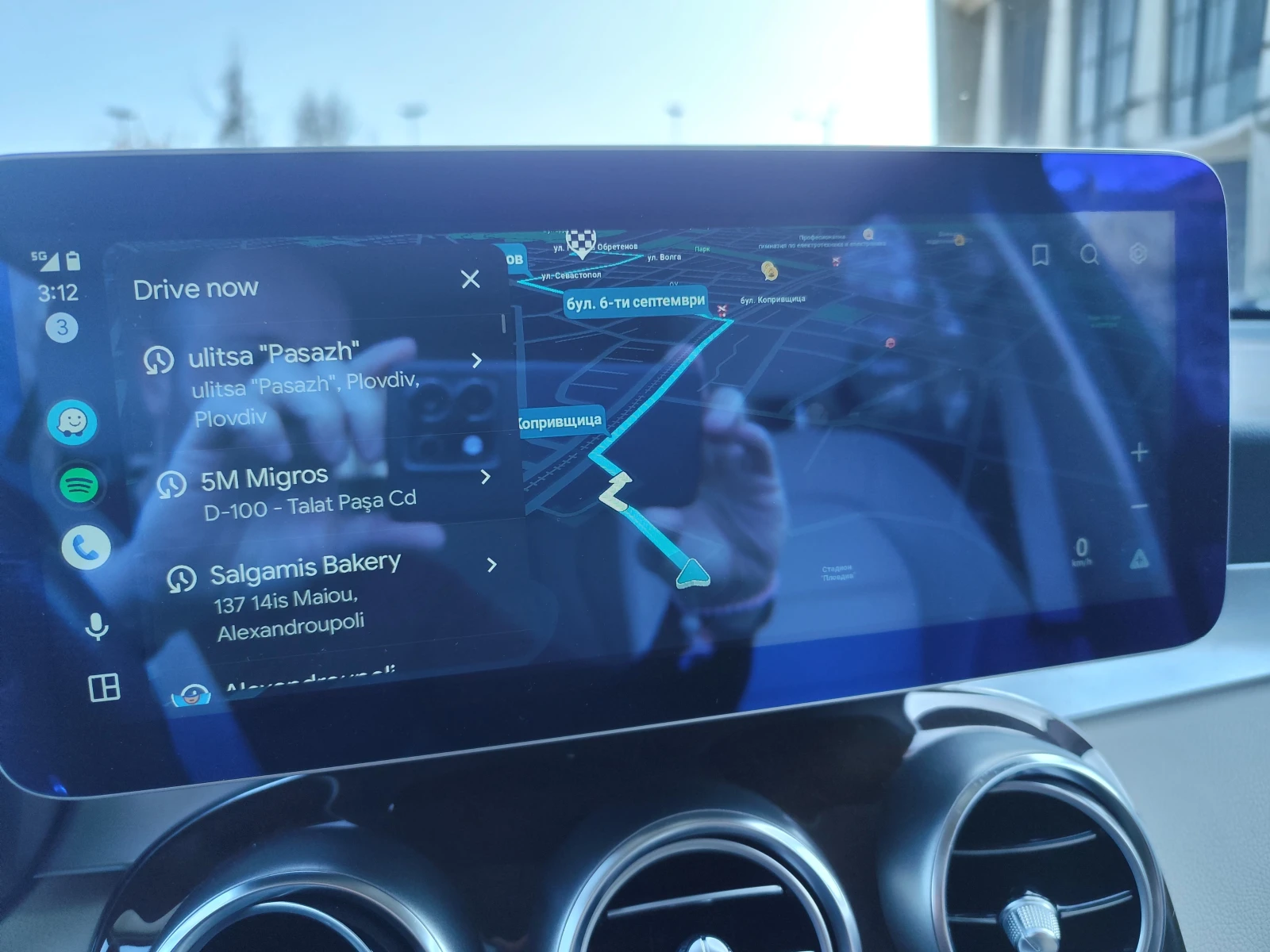 Mercedes-Benz GLC 350 V6| AIRMATIC| 147к KM| Silver Star| Android Auto, снимка 14 - Автомобили и джипове - 54015665