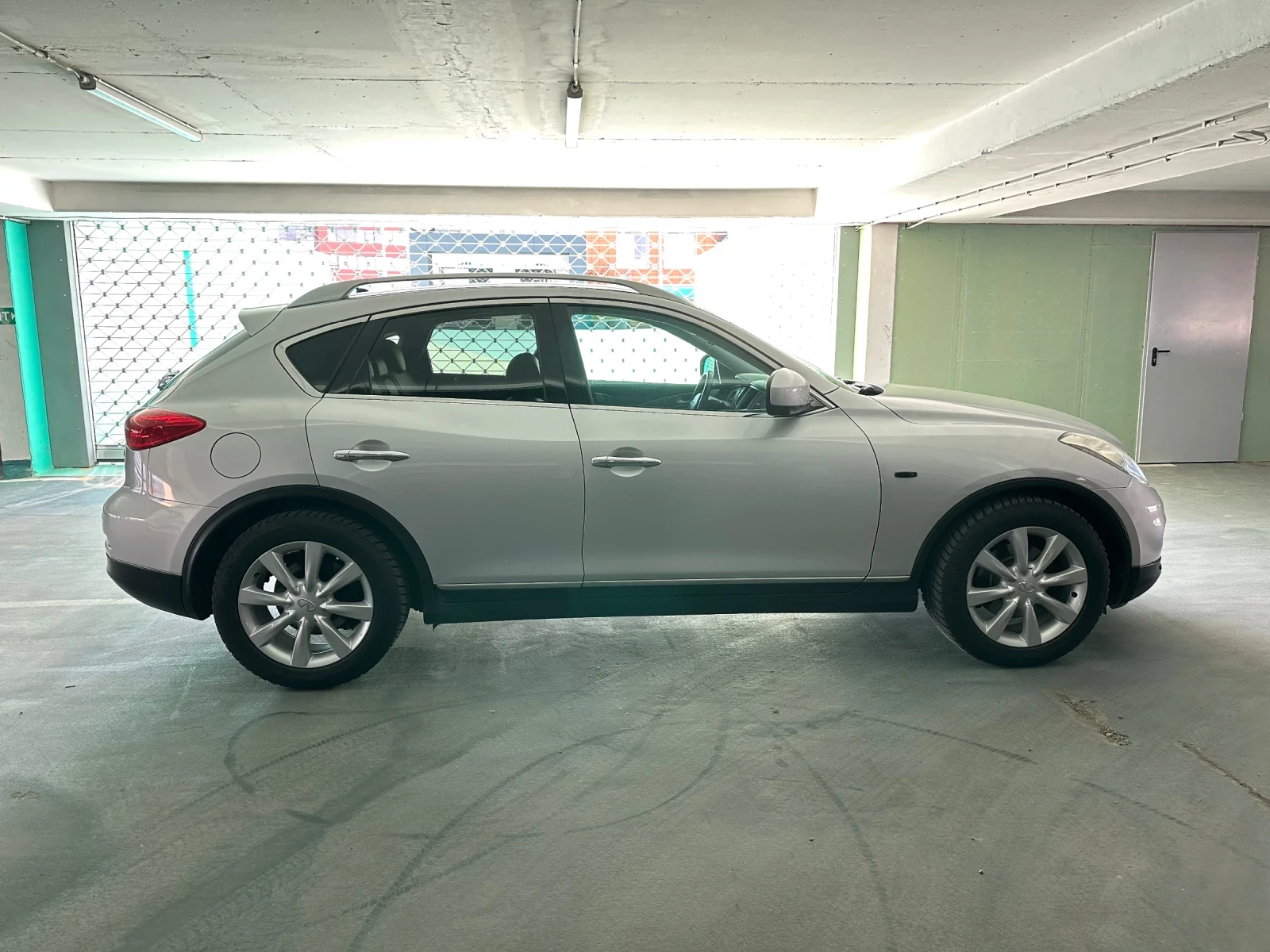 Infiniti Ex37 | BOSE Audio | Kamera 360 | TOP, снимка 17 - Автомобили и джипове - 54311956