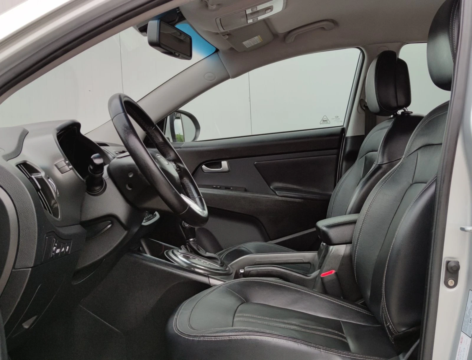 Kia Sportage 2.0CRDI* 136к.с* 4WD* , снимка 9 - Автомобили и джипове - 54478668