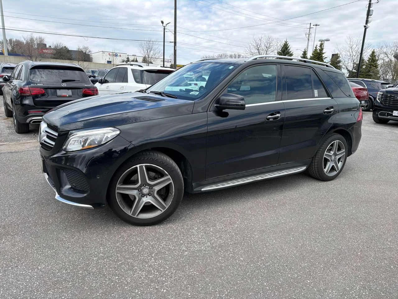 Mercedes-Benz GLE 350 XDRIVE * ДИСТРОНИК* 360 КАМЕРА* ПАНОРАМА* , снимка 3 - Автомобили и джипове - 54577608