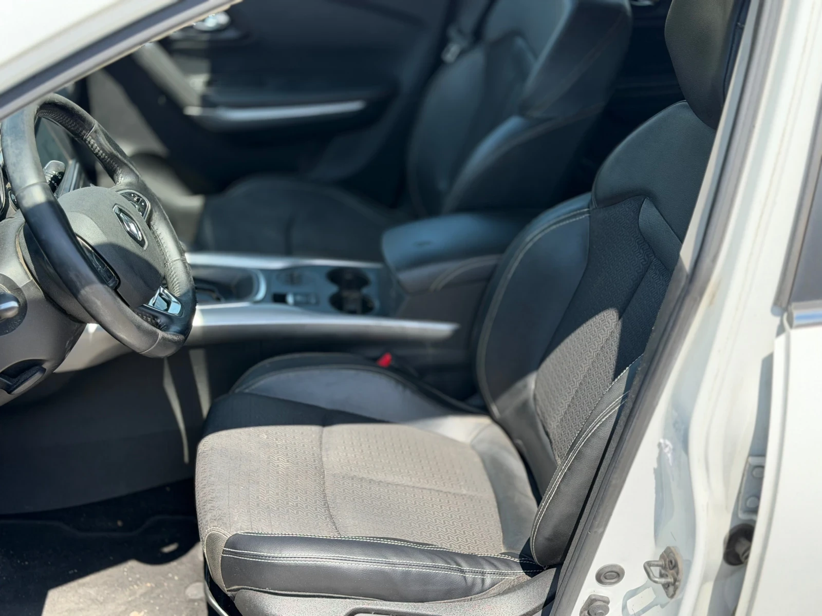 Renault Kadjar 1.5DCI , снимка 6 - Автомобили и джипове - 54727685