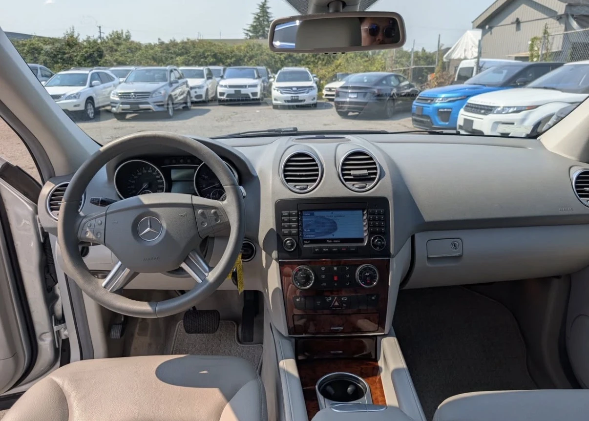 Mercedes-Benz ML 500 * ШИБИДАХ * НА ПРУЖИНИ * БЕЗ ИНЦИДЕНТИ * 52000 КМ, снимка 8 - Автомобили и джипове - 55887954