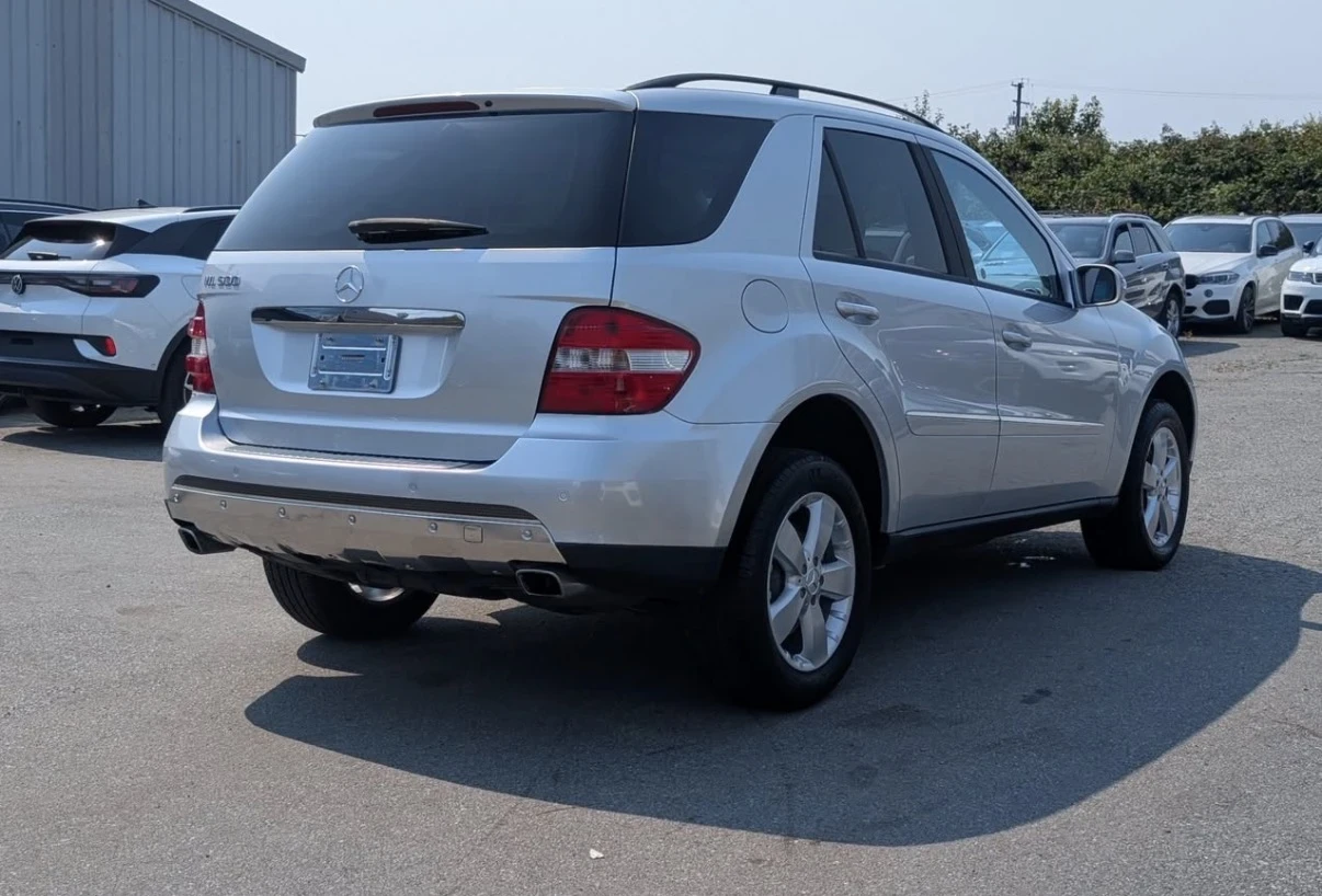 Mercedes-Benz ML 500 * ШИБИДАХ * НА ПРУЖИНИ * БЕЗ ИНЦИДЕНТИ * 52000 КМ, снимка 5 - Автомобили и джипове - 55887954