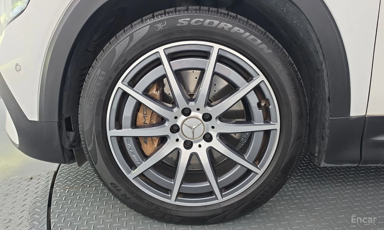 Mercedes-Benz GLB35AMG 4MATIC* CARBON* ���������* ��������* ������ ���� | Mobile.bg � ����������� 5