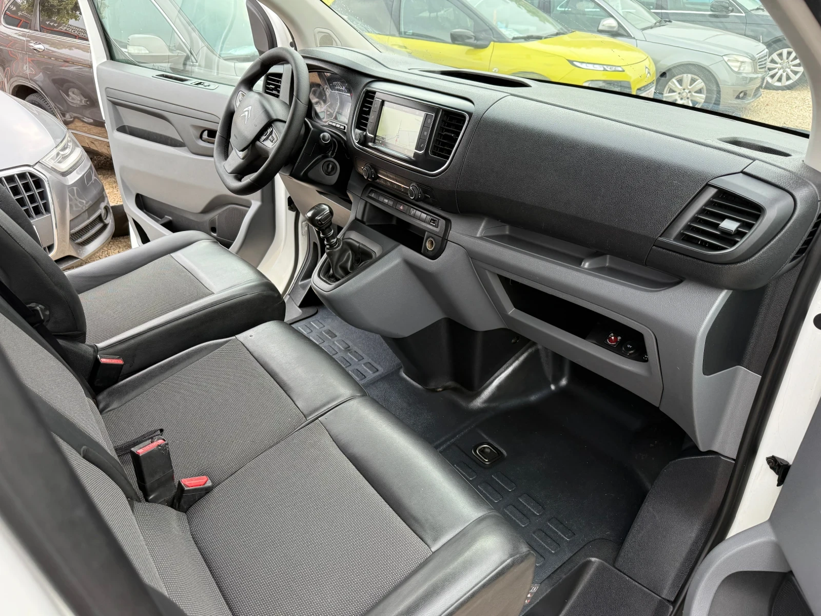 Citroen Jumpy  - изображение 7