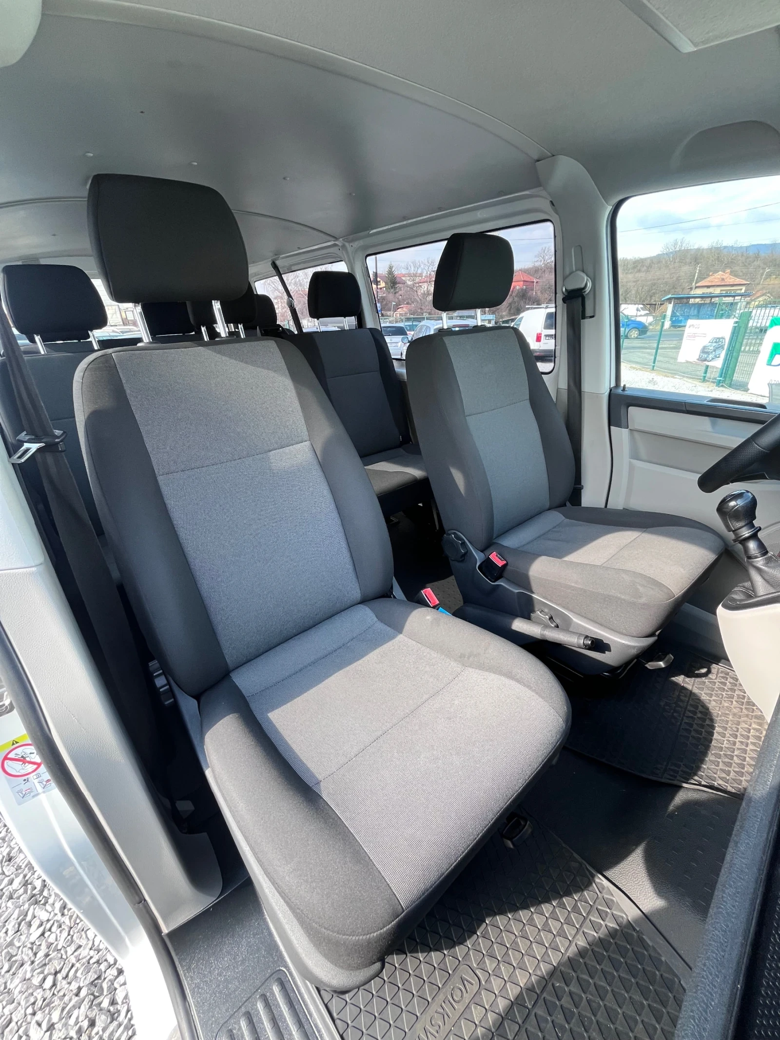 VW Caravelle 2.0TDI 150кс | 160хил км| Теглич | ЛИЗИНГ | , снимка 8 - Бусове и автобуси - 53906573