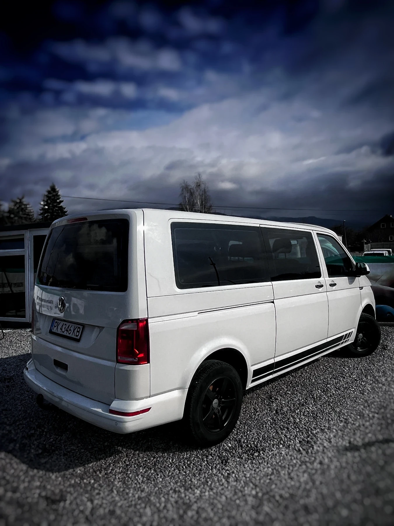 VW Caravelle 2.0TDI 150кс | 160хил км| Теглич | ЛИЗИНГ | , снимка 5 - Бусове и автобуси - 53906573