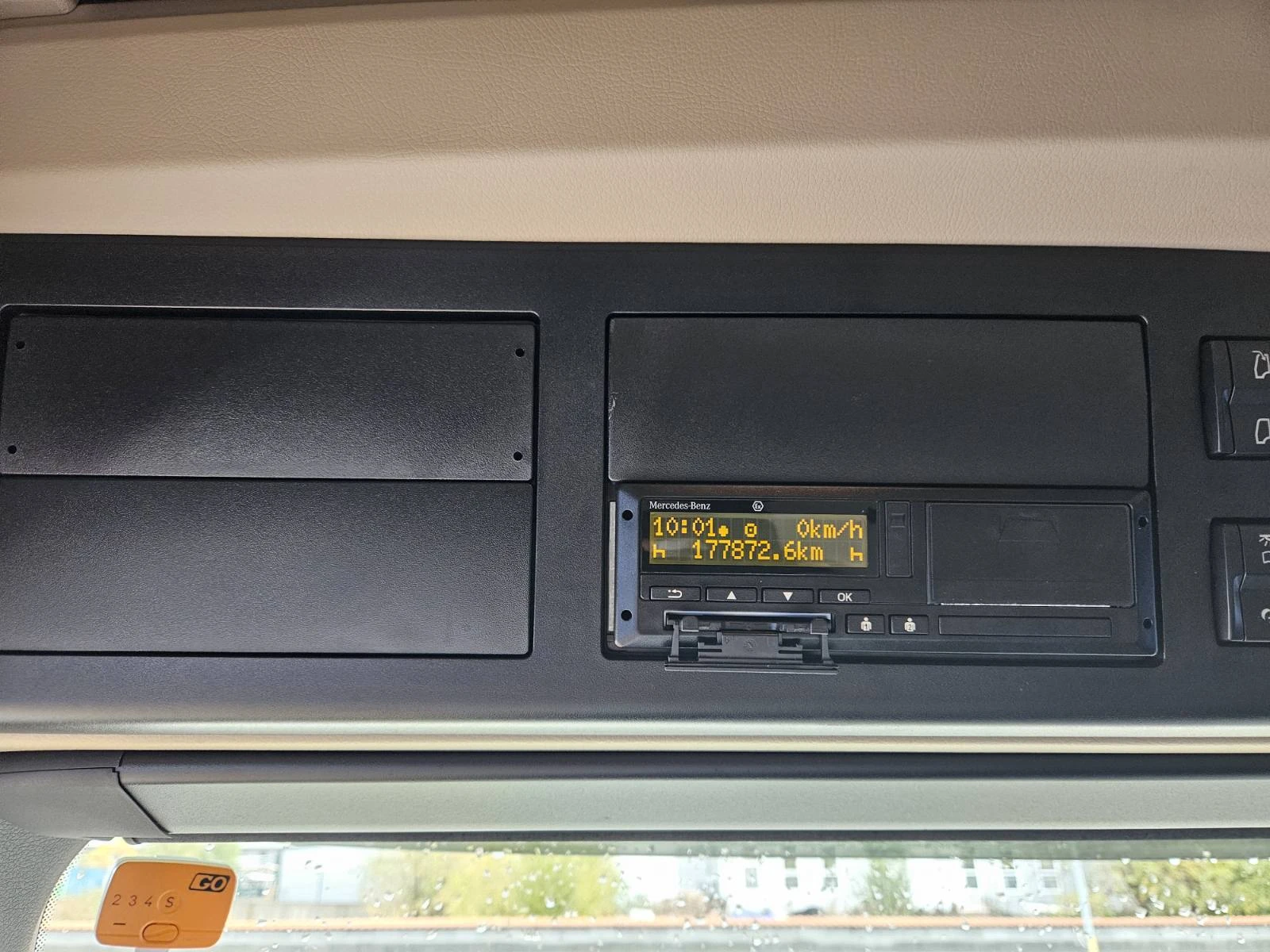 Mercedes-Benz Actros 1851 | Mobile.bg   3