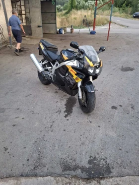 Honda Cbr CBR 900, снимка 1