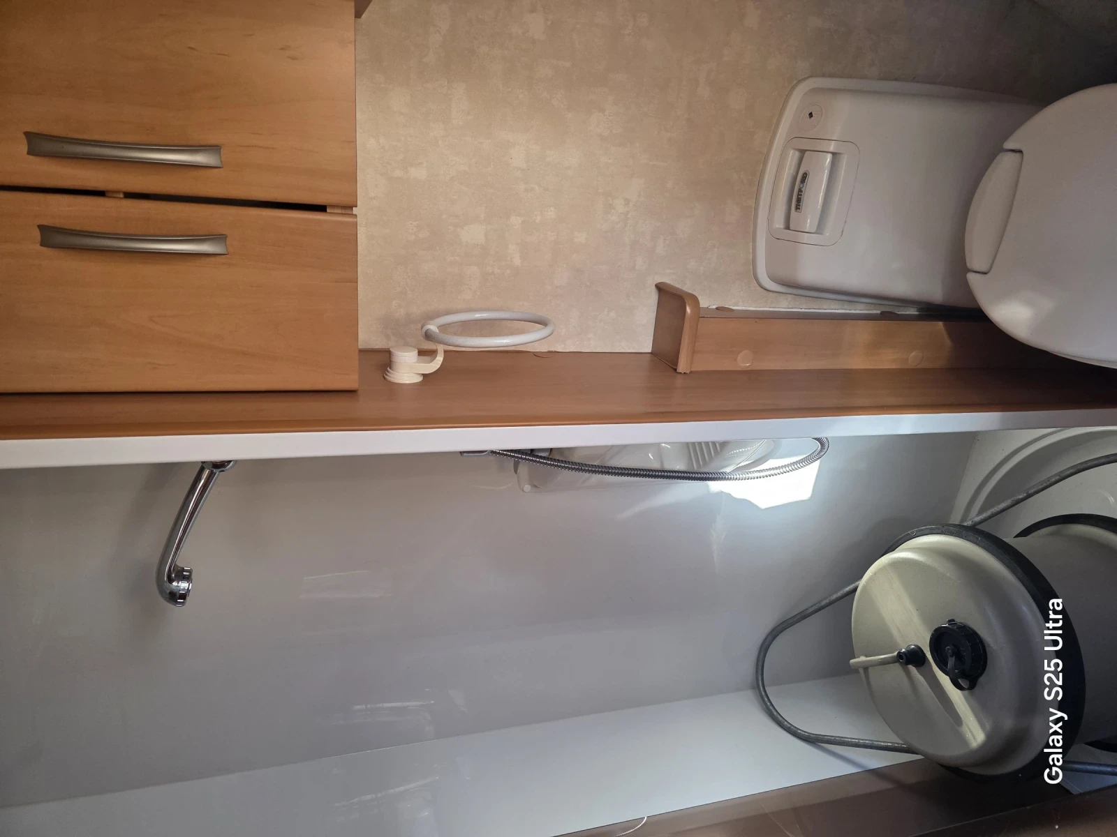 �������� Swift Celeste | Mobile.bg � ����������� 12