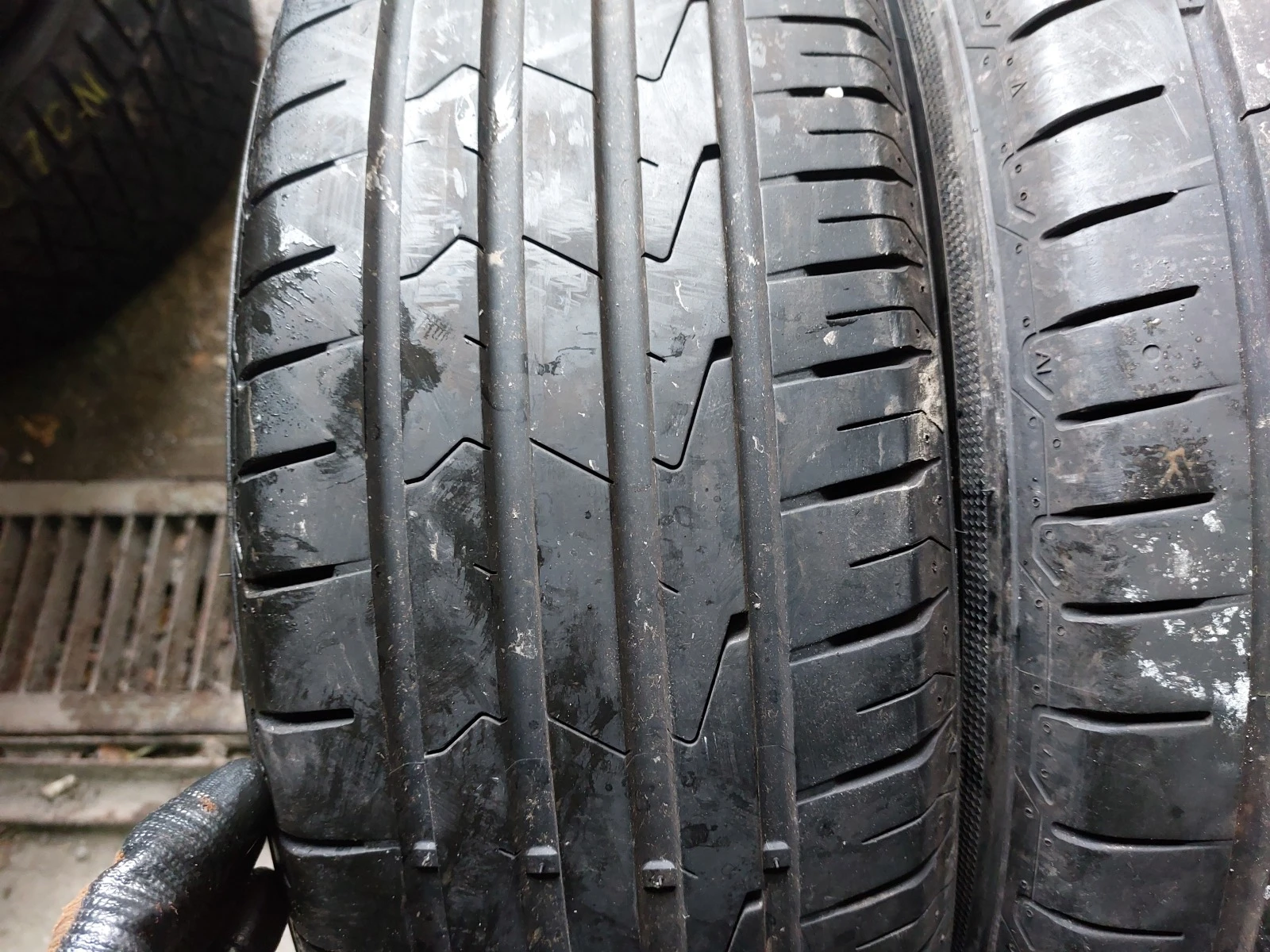 ���� 215/65R16 | Mobile.bg � ����������� 3