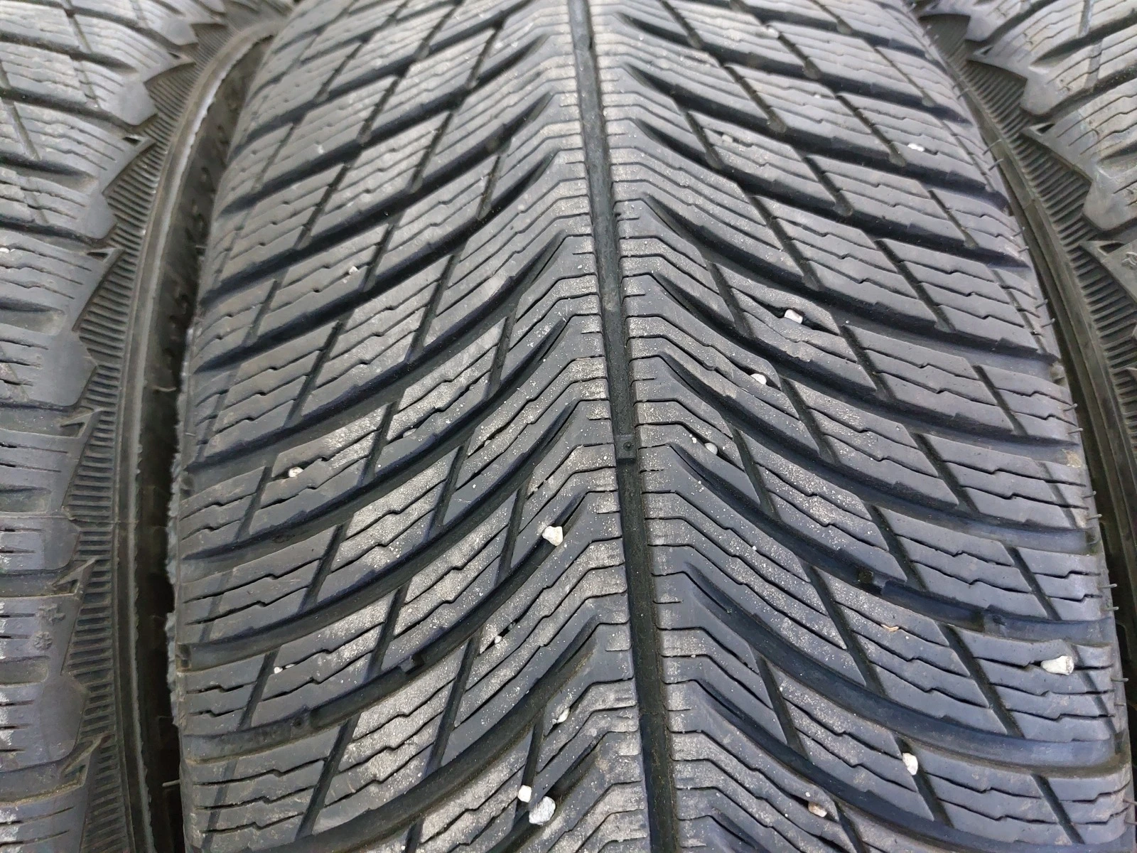  225/45R18 | Mobile.bg   4