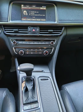 Kia K5, снимка 15