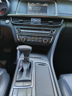 Kia K5, снимка 16