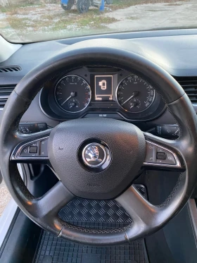 Skoda Octavia 1.6 TDI, снимка 10