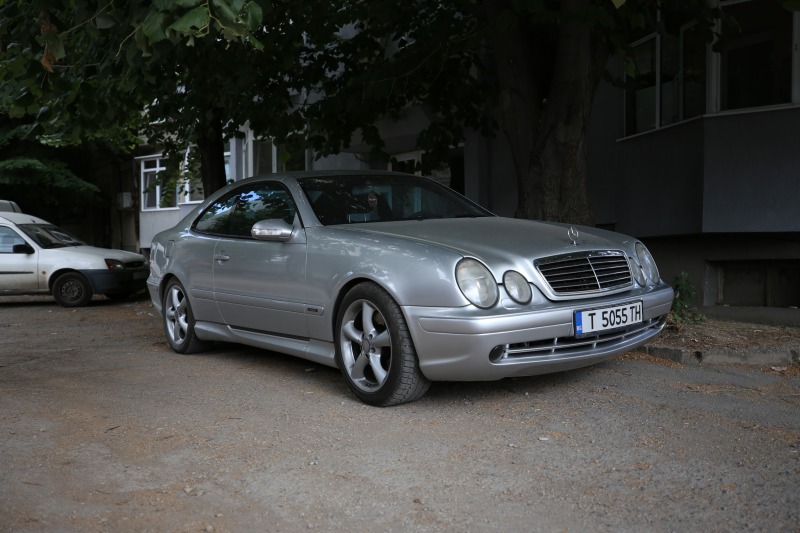 Mercedes-Benz CLK 55 AMG, снимка 2 - Автомобили и джипове - 46153406