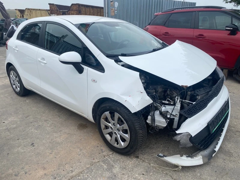 Kia Rio, снимка 2 - Автомобили и джипове - 42135264