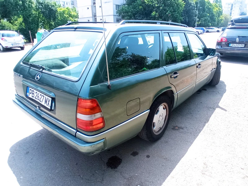 Mercedes-Benz 124 Е клас 136 коня комби, снимка 14 - Автомобили и джипове - 47714711