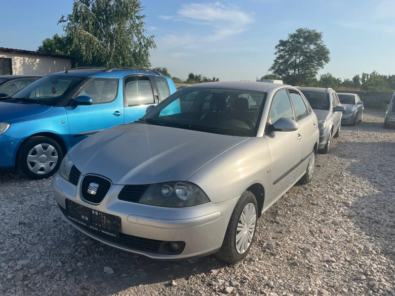 Seat Ibiza 1.4 benzin klima, снимка 5 - Автомобили и джипове - 46358517