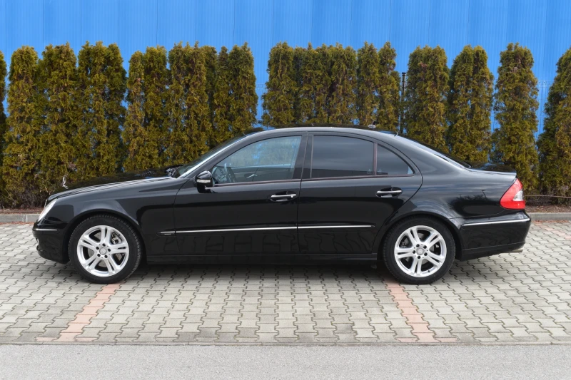 Mercedes-Benz E 350 4 Matic Avantgarde, снимка 10 - Автомобили и джипове - 47080142