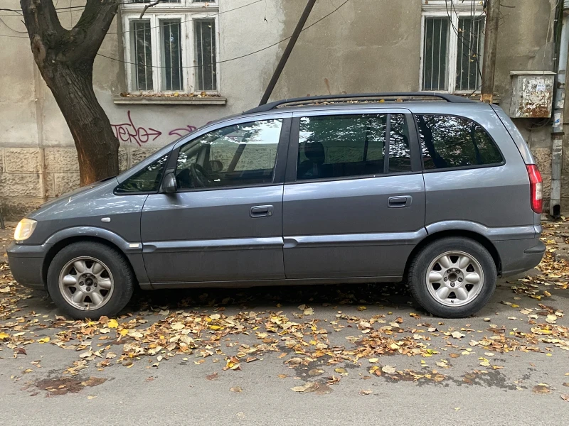 Opel Zafira, снимка 2 - Автомобили и джипове - 47559098