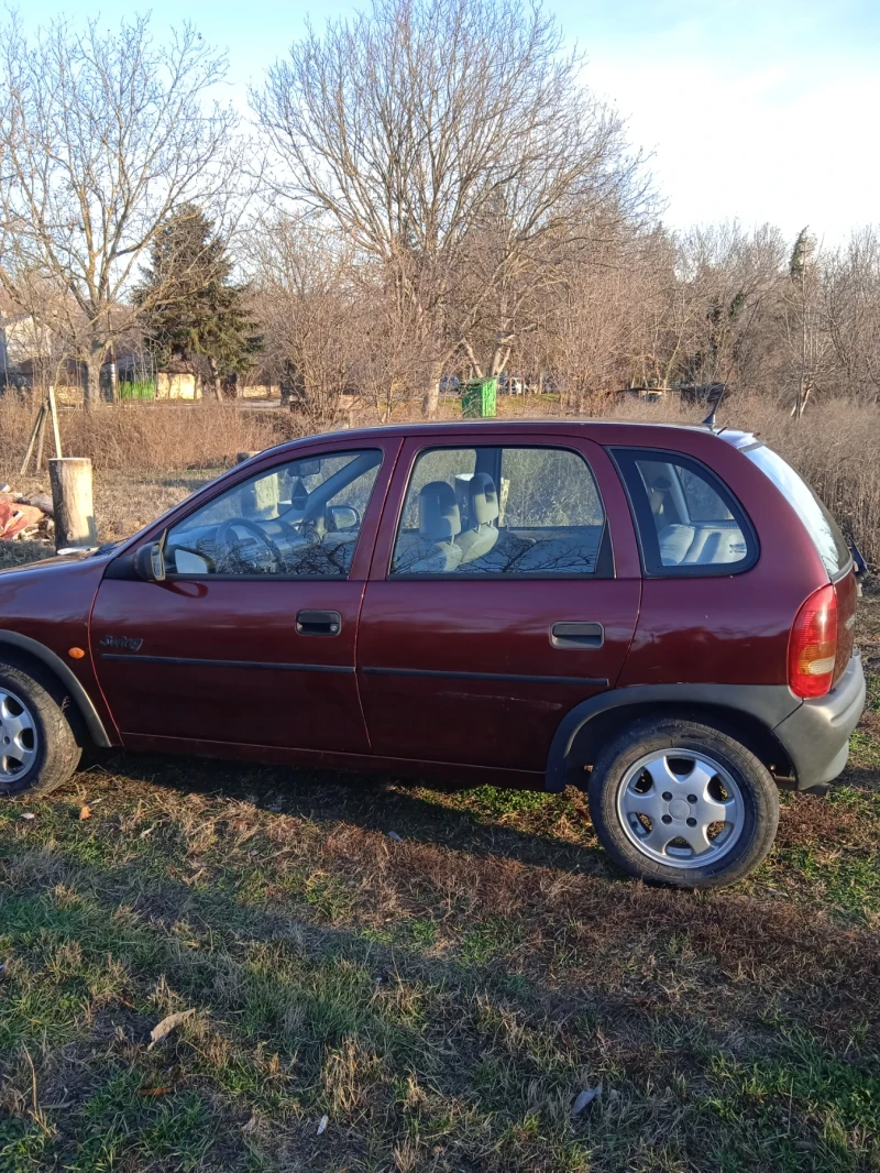 Opel Corsa, снимка 2 - Автомобили и джипове - 48420044