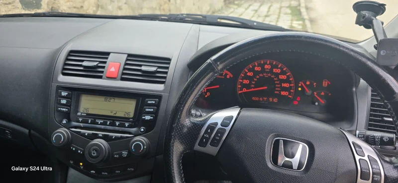 Honda Accord, снимка 6 - Автомобили и джипове - 48893277