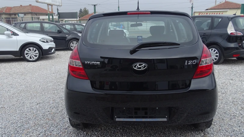 Hyundai I20 1.25i, снимка 4 - Автомобили и джипове - 49323513