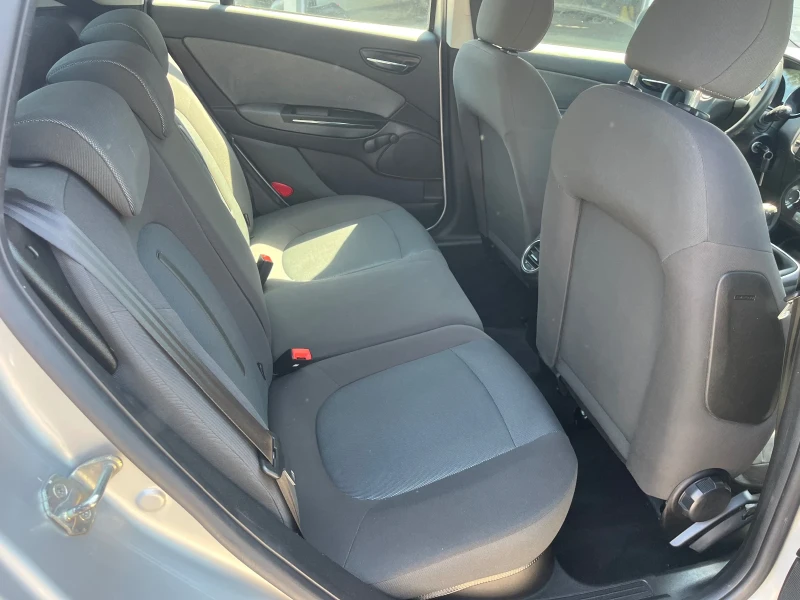 Fiat Bravo 1.4 gpl, снимка 14 - Автомобили и джипове - 51331877