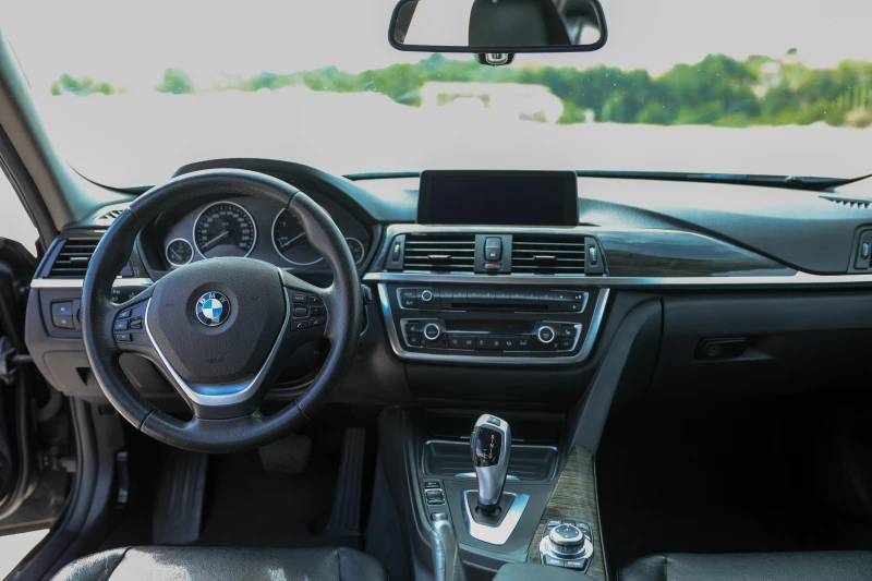 BMW 318 318D Luxury line , снимка 13 - Автомобили и джипове - 51866521