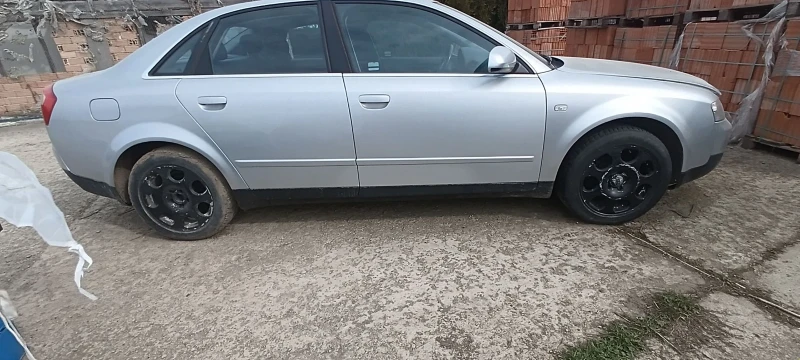 Audi A4, снимка 4 - Автомобили и джипове - 52070438