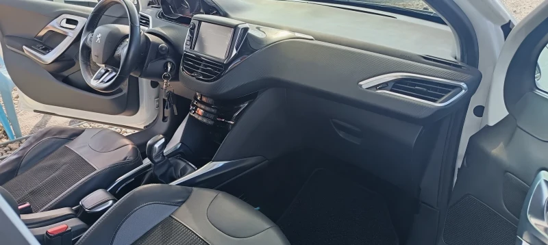 Peugeot 2008 1.6 Hdi * Италия * TOP , снимка 10 - Автомобили и джипове - 52143744