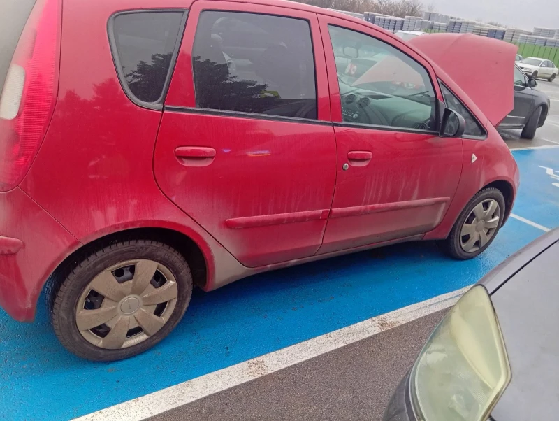 Mitsubishi Colt 1.3, снимка 8 - Автомобили и джипове - 52887570