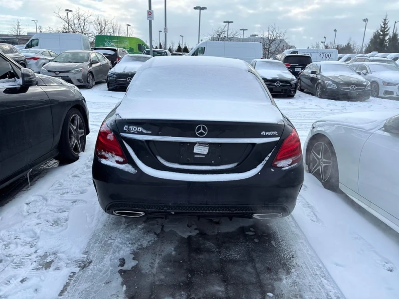 Mercedes-Benz C 300 * CARFAX * ЦЕНА ДО БГ, снимка 4 - Автомобили и джипове - 52975348