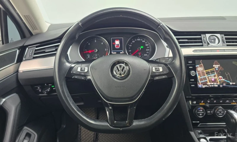 VW Passat, снимка 13 - Автомобили и джипове - 52998462