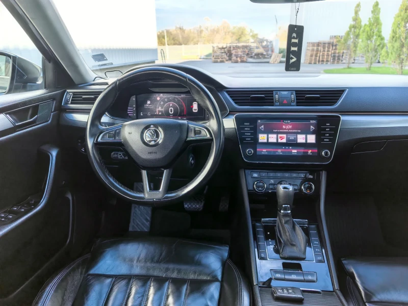 Skoda Superb 2.0 TDI * DSG- Автомат, снимка 6 - Автомобили и джипове - 53078248
