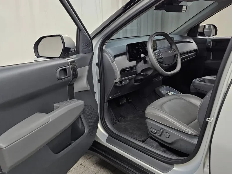 Kia EV3, снимка 10 - Автомобили и джипове - 54879753