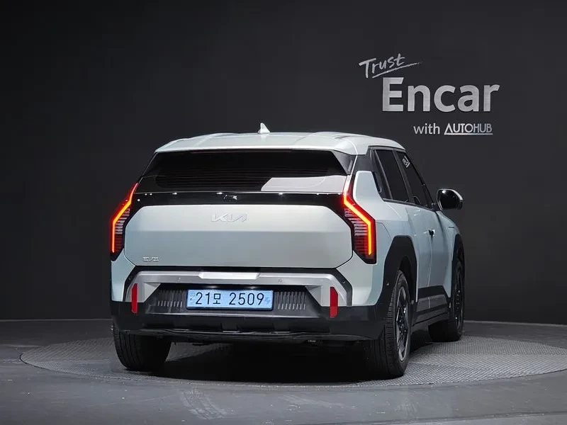 Kia EV3, снимка 4 - Автомобили и джипове - 54879753