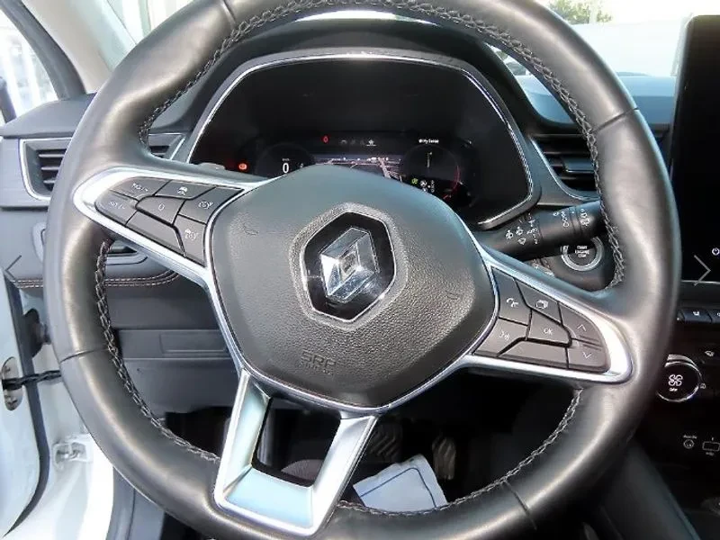 Renault Captur 1.3 TCE EDITION, снимка 8 - Автомобили и джипове - 56294285