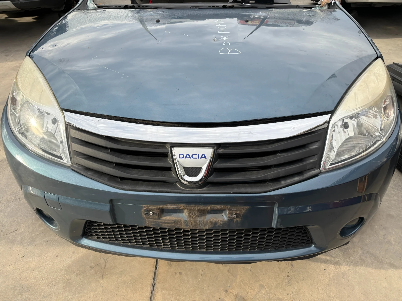 Dacia Sandero 1.4 8v, снимка 1