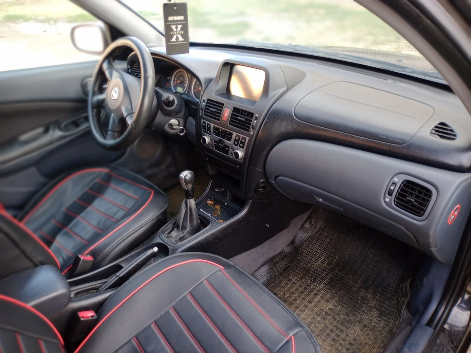 Nissan Almera, снимка 1