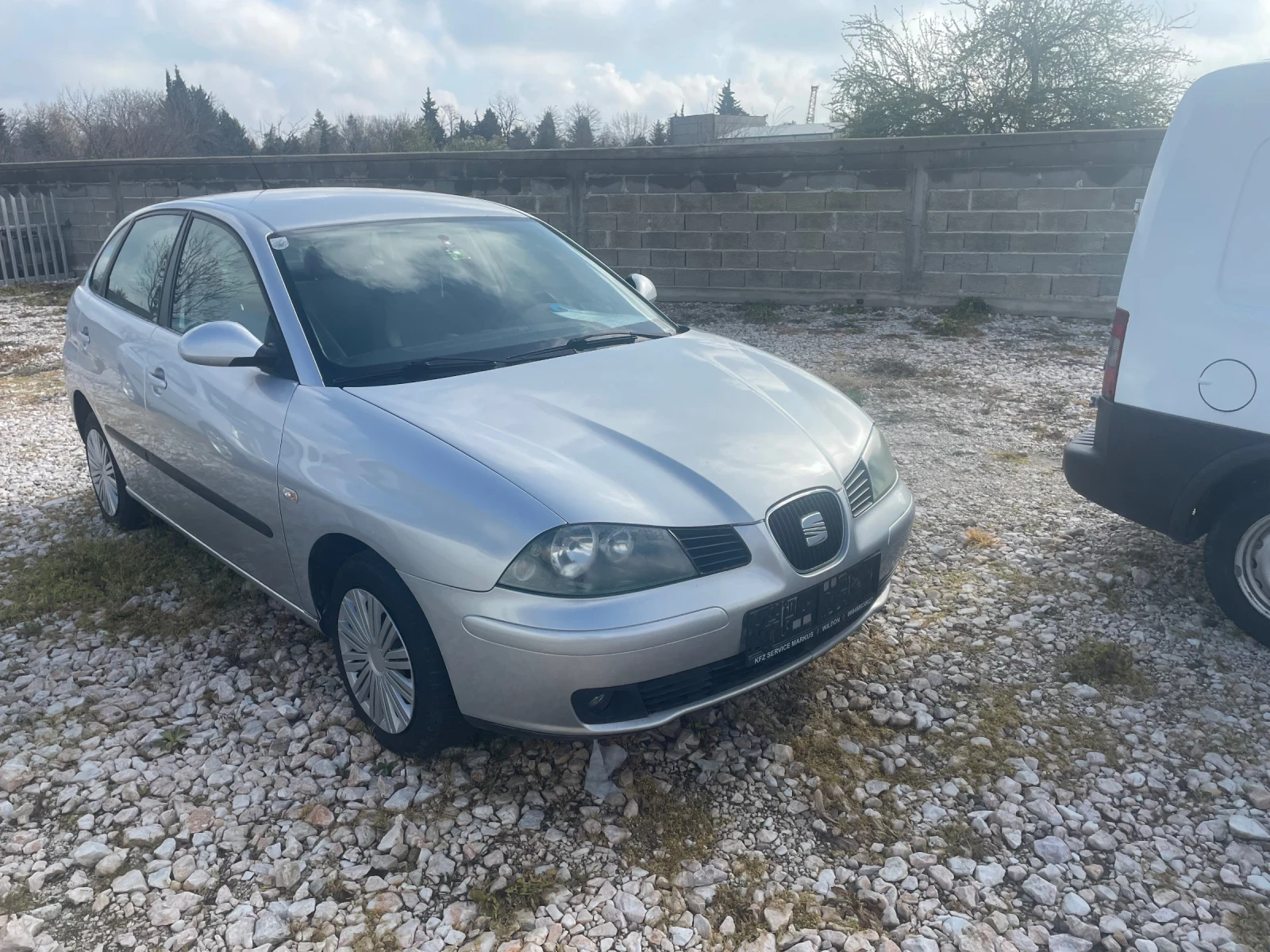 Seat Ibiza 1.4 benzin klima - изображение 2