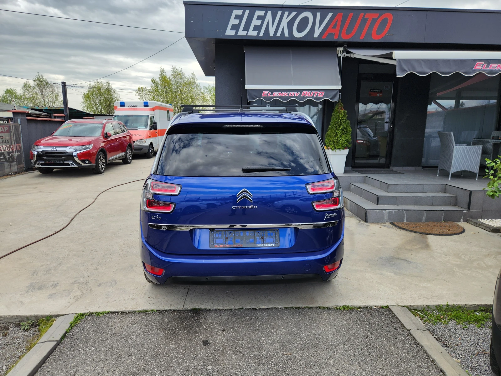 Citroen Grand C4 Picasso FACE 2017г 1.6I-165к.с EURO 6b-АВТОМАТИК-ШВЕЙЦАРИЯ - изображение 7