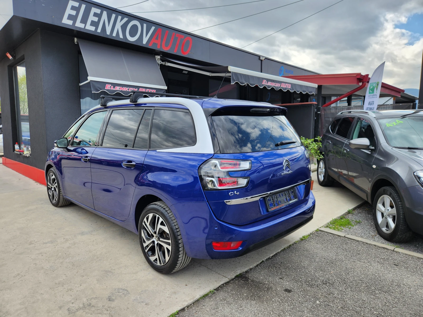 Citroen Grand C4 Picasso FACE 2017г 1.6I-165к.с EURO 6b-АВТОМАТИК-ШВЕЙЦАРИЯ - изображение 6