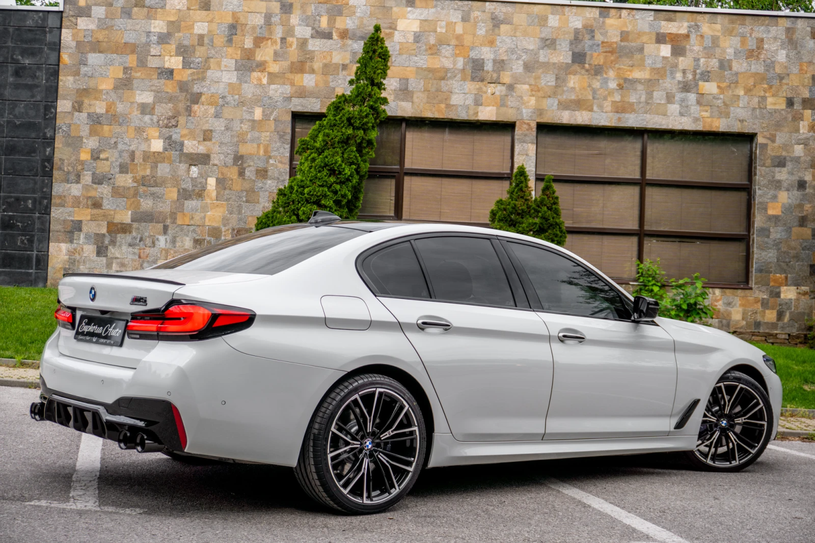 BMW 530 d* M-SPORT* LASER* LUXURY LINE* 3XTV* CARBON - изображение 5